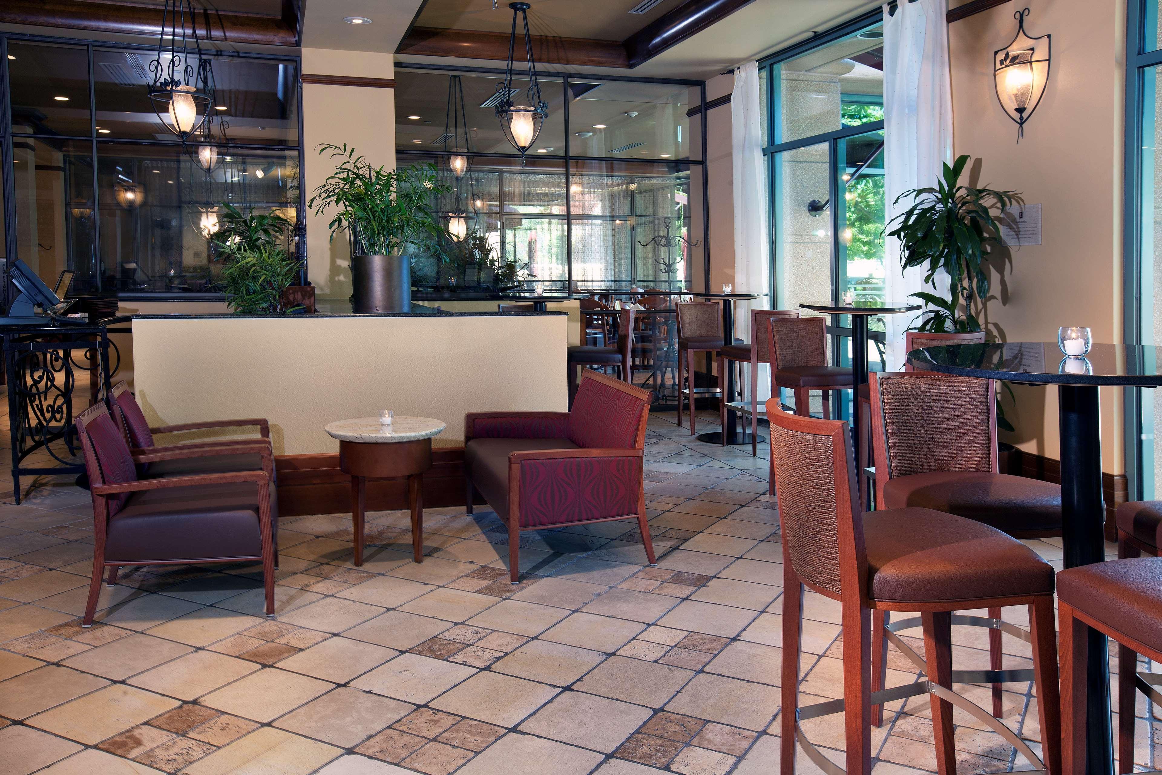 Embassy Suites By Hilton Sacramento Riverfront Promenade Restaurant foto