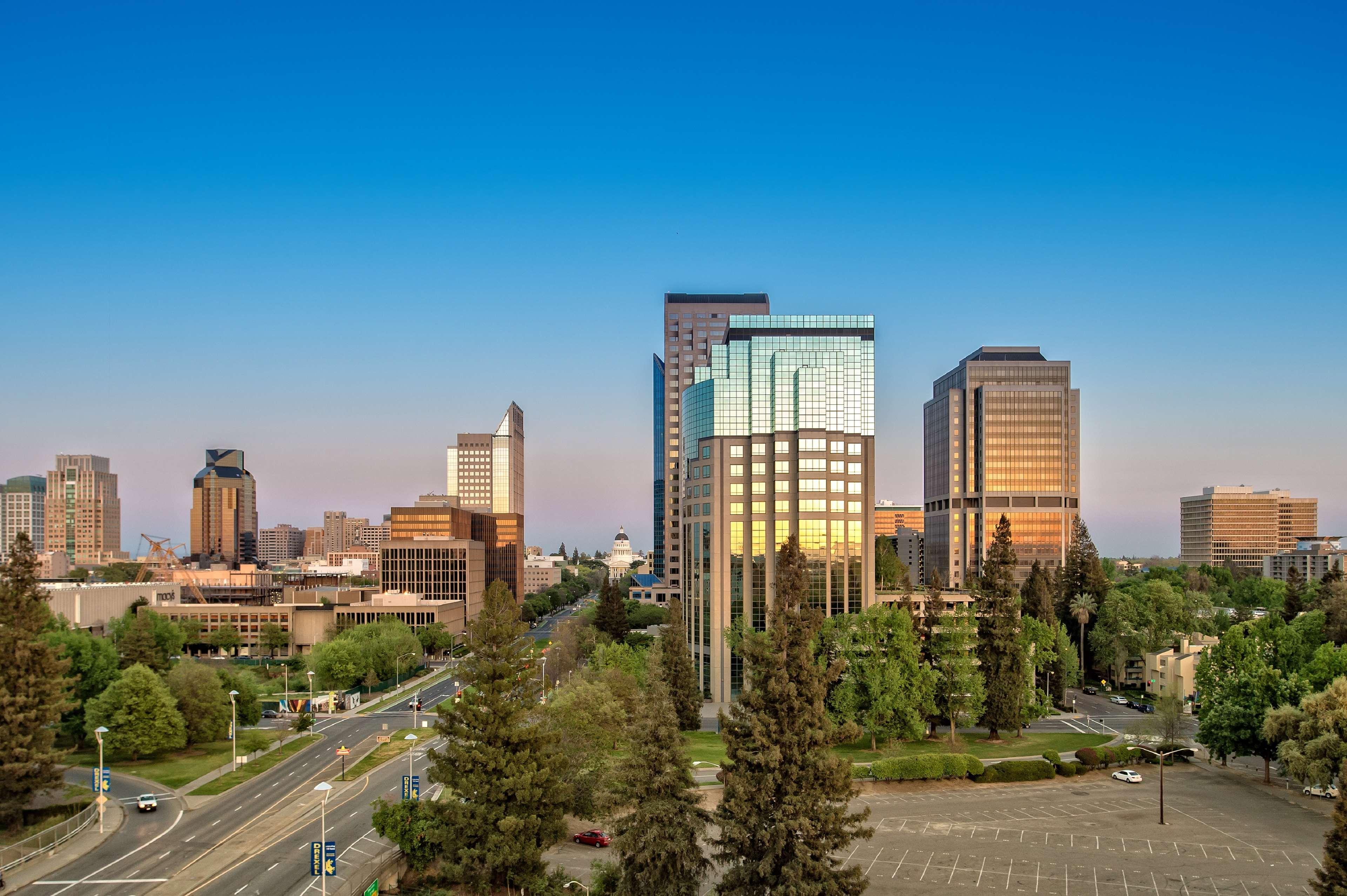 Embassy Suites By Hilton Sacramento Riverfront Promenade Exterior foto