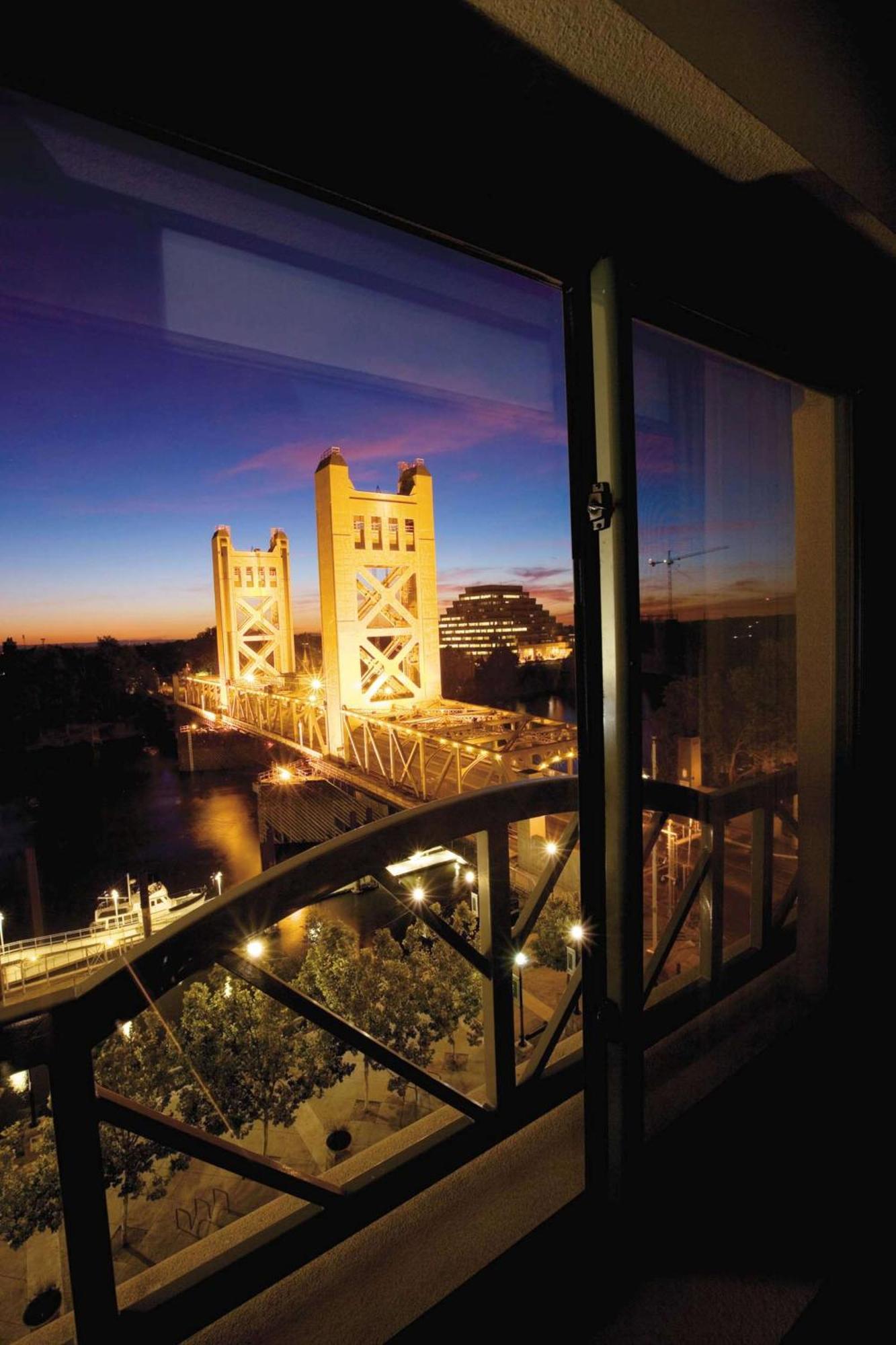 Embassy Suites By Hilton Sacramento Riverfront Promenade Exterior foto